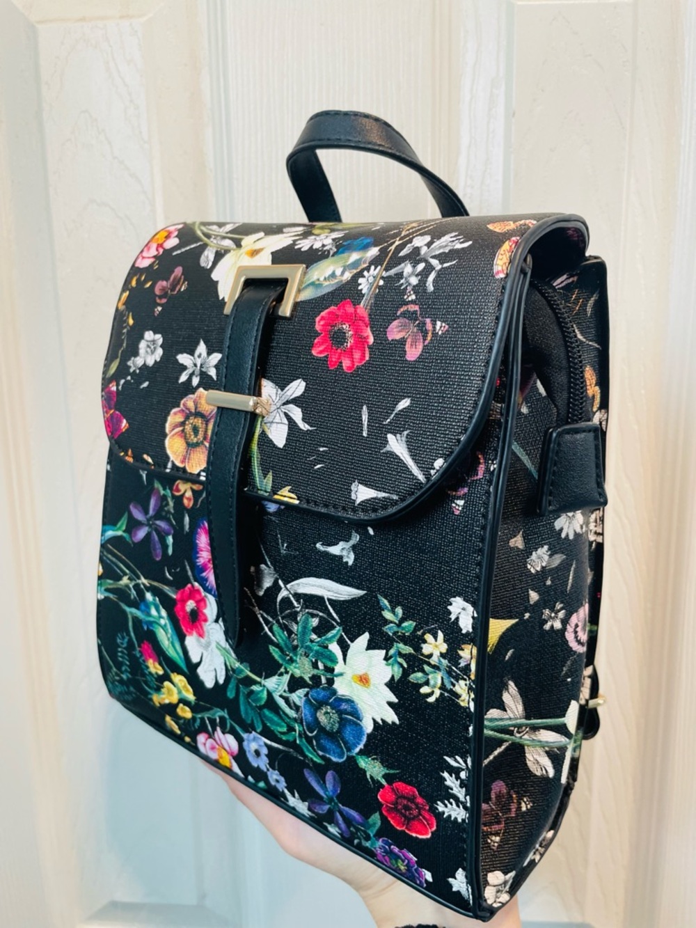 NEW Floral Print Black Backpack Purse - Picture 9 of 10